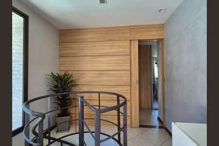 Apartamento à venda com 201m², 4 quartos e 2 vagas