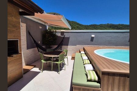 Apartamento à venda com 201m², 4 quartos e 2 vagas