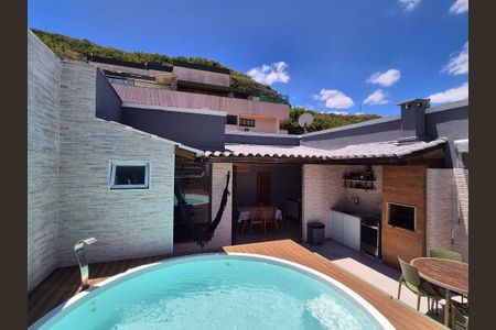 Apartamento à venda com 201m², 4 quartos e 2 vagas