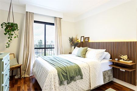 Apartamento à venda com 3 quartos, 168m² em Jardim Santo Amaro, São Paulo