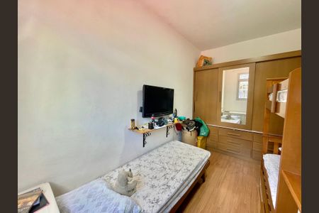 Apartamento à venda com 3 quartos, 80m² em Sagrada Família, Belo Horizonte