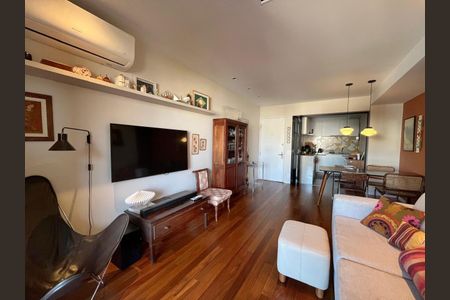 Foto 25 de apartamento à venda com 2 quartos, 75m² em Laranjeiras, Rio de Janeiro