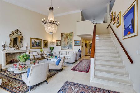 Casa à venda com 600m², 4 quartos e 8 vagas