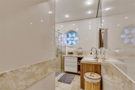 Casa à venda com 4 quartos, 600m² em Chácara Monte Alegre, São Paulo