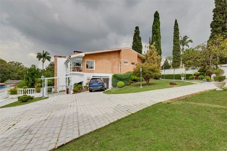Casa à venda com 600m², 4 quartos e 8 vagas