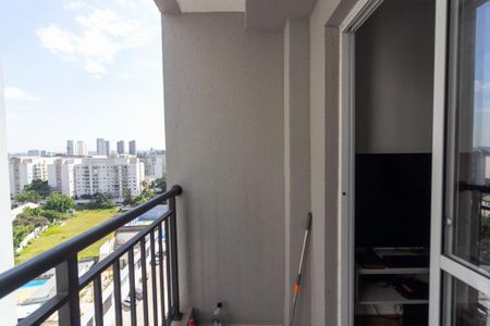 Apartamento à venda com 38m², 2 quartos e sem vaga Apartamento à venda com 38m², 2 quartos e sem vagaVaranda