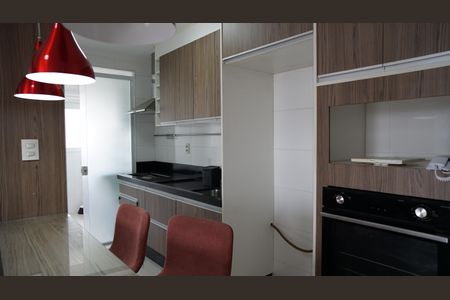 Apartamento à venda com 68m², 3 quartos e 2 vagasCozinha - Armários
