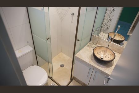 Apartamento à venda com 68m², 3 quartos e 2 vagasBanheiro da Suíte