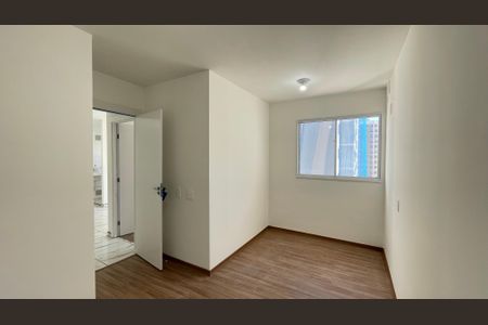 Quarto 1 de apartamento para alugar com 2 quartos, 47m² em Santo Cristo, Rio de Janeiro