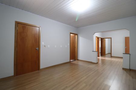 Sala 2 de casa para alugar com 4 quartos, 147m² em Lídice, Uberlândia
