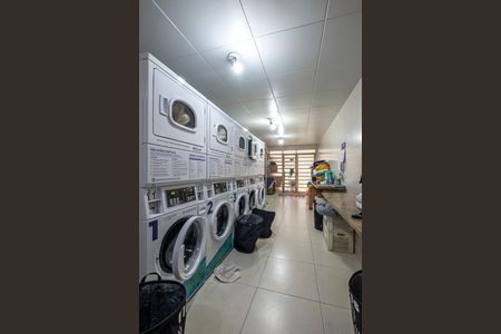 Studio para alugar com 27m², 1 quarto e sem vaga Studio para alugar com 27m², 1 quarto e sem vagaLavanderia