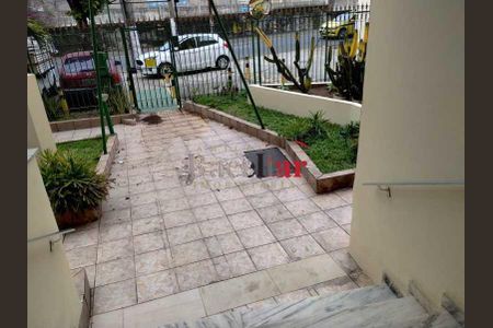 Apartamento à venda com 42m², 1 quarto e 1 vaga