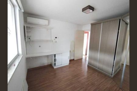 Apartamento à venda com 42m², 1 quarto e 1 vaga