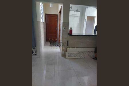 Apartamento à venda com 79m², 2 quartos e sem vaga