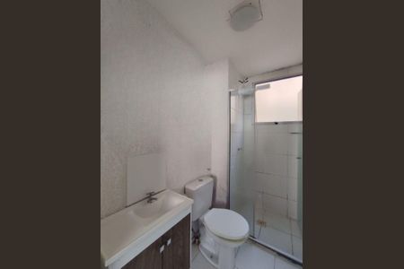 Banheiro de apartamento para alugar com 2 quartos, 42m² em Sarandi, Porto Alegre