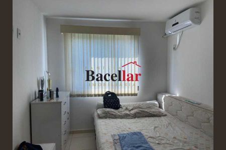 Casa à venda com 2 quartos, 144m² em Vila Valqueire, Rio de Janeiro