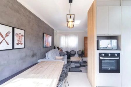 Casa à venda com 3 quartos, 94m² em Vila Yolanda, Osasco