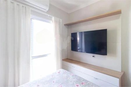 Casa à venda com 3 quartos, 94m² em Vila Yolanda, Osasco