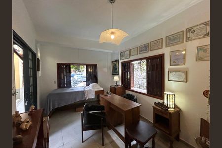 Casa de Condomínio à venda com 5 quartos, 117m² em Vila Elvira, São Paulo