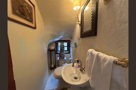 Casa de Condomínio à venda com 5 quartos, 117m² em Vila Elvira, São Paulo