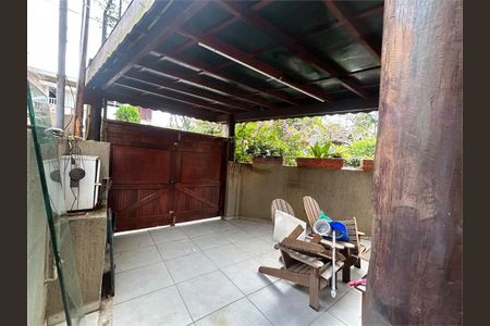 Casa de Condomínio à venda com 5 quartos, 117m² em Vila Elvira, São Paulo