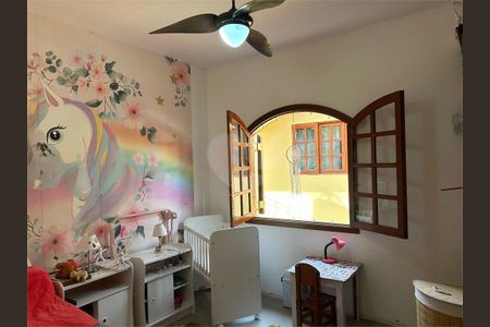 Casa de Condomínio à venda com 5 quartos, 117m² em Vila Elvira, São Paulo