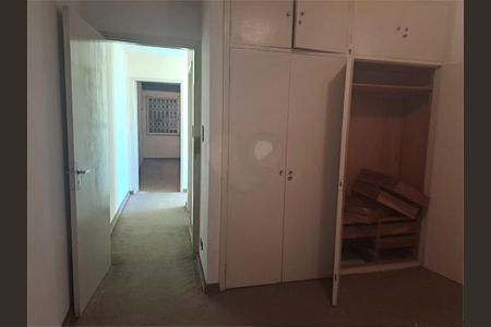 Casa à venda com 3 quartos, 120m² em Vila Congonhas, São Paulo