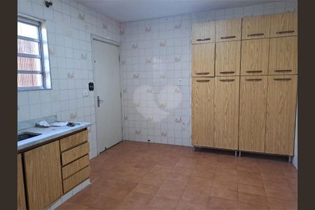 Casa à venda com 3 quartos, 120m² em Vila Congonhas, São Paulo