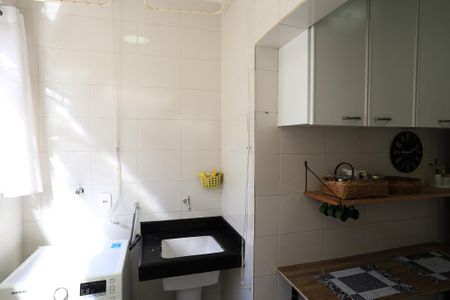 Apartamento à venda com 70m², 2 quartos e 2 vagasCozinha e Área de Serviço