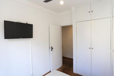 Apartamento à venda com 70m², 2 quartos e 2 vagasQuarto