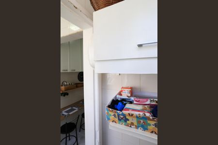 Apartamento à venda com 70m², 2 quartos e 2 vagasBanheiro de serviço