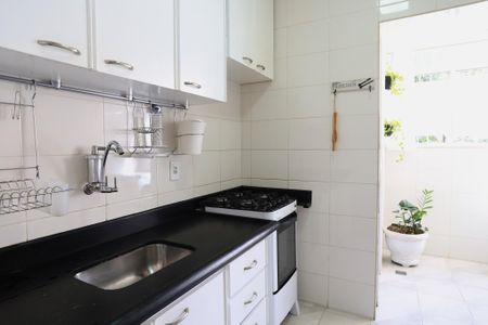 Apartamento à venda com 70m², 2 quartos e 2 vagasCozinha e Área de Serviço