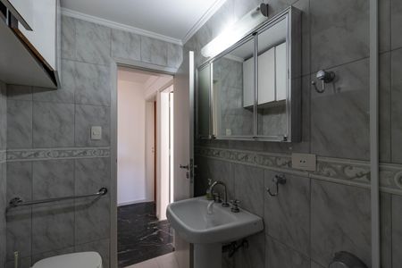Apartamento para alugar com 65m², 2 quartos e 1 vaga Apartamento para alugar com 65m², 2 quartos e 1 vagaBanheiro