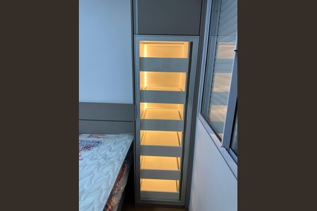 Quarto de apartamento à venda com 2 quartos, 60m² em Planalto, Belo Horizonte