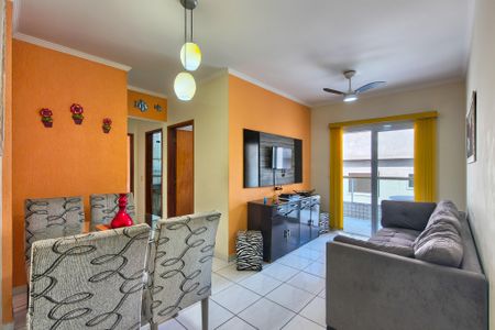 Sala de apartamento para alugar com 1 quarto, 77m² em Vila Tupi, Praia Grande