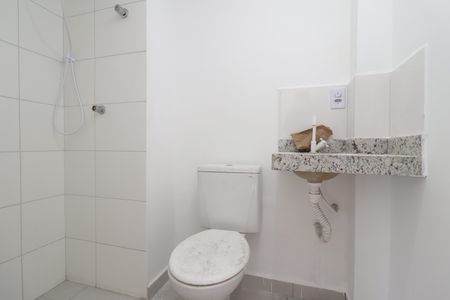 Apartamento para alugar com 39m², 2 quartos e sem vagaBanheiro