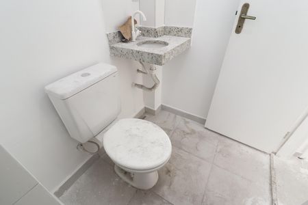 Apartamento para alugar com 39m², 2 quartos e sem vagaBanheiro