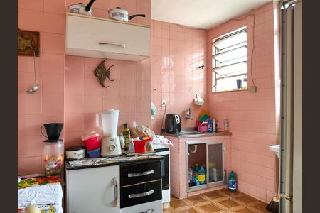 Apartamento à venda com 68m², 2 quartos e sem vaga Apartamento à venda com 68m², 2 quartos e sem vagaCozinha e Área de Serviço