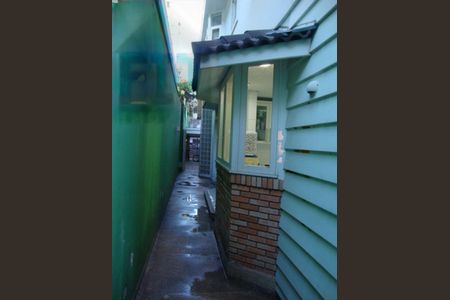 Casa à venda com 300m², 3 quartos e 2 vagas