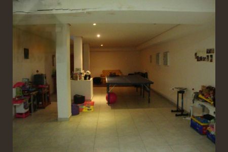 Casa à venda com 300m², 3 quartos e 2 vagas