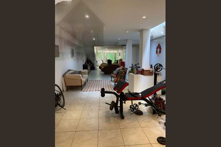 Casa à venda com 300m², 3 quartos e 2 vagas