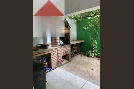 Casa à venda com 300m², 3 quartos e 2 vagas