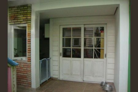 Casa à venda com 300m², 3 quartos e 2 vagas