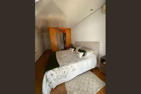 Casa à venda com 300m², 3 quartos e 2 vagas