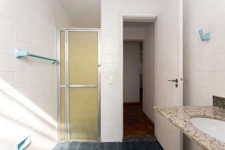 Apartamento para alugar com 83m², 2 quartos e 1 vaga Apartamento para alugar com 83m², 2 quartos e 1 vagaBanheiro
