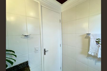Apartamento à venda com 56m², 2 quartos e 1 vagaBanheiro 2
