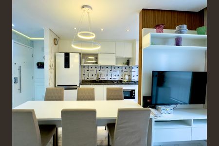 Apartamento à venda com 56m², 2 quartos e 1 vagaSala de Jantar