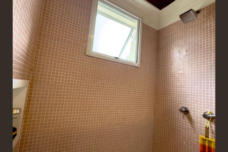 Apartamento à venda com 56m², 2 quartos e 1 vagaBanheiro 2