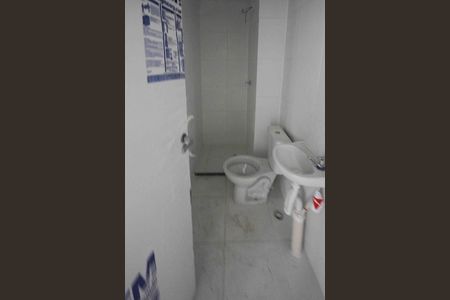 Apartamento para alugar com 31m², 2 quartos e sem vaga Apartamento para alugar com 31m², 2 quartos e sem vagaBanheiro