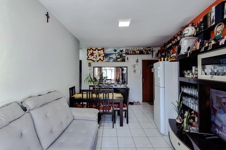 Apartamento à venda com 47m², 1 quarto e sem vaga Apartamento à venda com 47m², 1 quarto e sem vagaSala